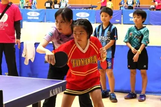 元卓球日本代表の石川佳純さんが青森県の子どもたちを熱血指導