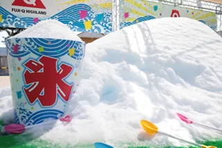 標高830mの富士急ハイランドで「涼」を満喫！雪あそび広場・ひんやりグルメフェア・納涼花火大会を開催！
