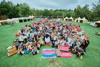 今年は10月3連休に開催！CHUMS CAMP 2025