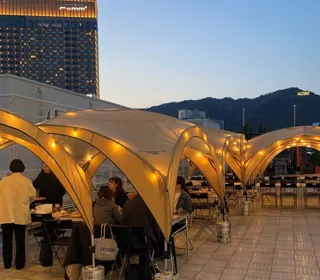 【神戸阪急】三宮駅前で手軽に楽しむBBQ。神戸阪急屋上「ＢＢＱビアガーデン」４月９日（水）オープン。