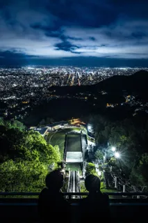 ～大倉山ジャンプ競技場～大倉山展望台リフト夜間営業実施のお知らせ