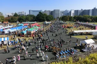 まち・こころ、花めかそう!たちかわ楽市2025を開催