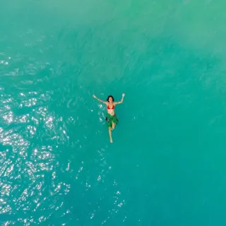 【鎌倉・材木座海岸で“フィジー式ウェルネス”を体験！】FIJI Water × NAMA FIJIが贈る「Fiji Week 2025」開催