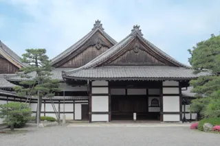 【11月23・24日】京都・東本願寺で初の「報恩講特別参拝ツアー」開催!タイの高級ホテルによる特別な精進料理や、能舞台での雅楽を堪能