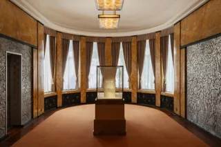 「永遠なる瞬間　ヴァン クリーフ＆アーペル ― ハイジュエリーが語るアール・デコ」　東京都庭園美術館にて開幕