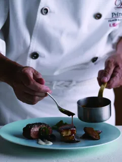 【グランドプリンスホテル広島】ホテルシェフの力を結集させた一夜限りのグルメイベント「シェフたちの美食の夕べ」を開催