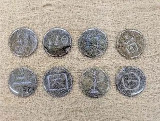 400個限定！毎回完売の大人気「びはくオリジナル缶バッジ」に吉田城址『石垣刻印シリーズ』が登場