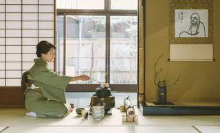 「日本のおもてなし」を体感できる特別プラン、京都・夢館の「深堀茶道体験」1周年記念割引キャンペーンのお知らせ