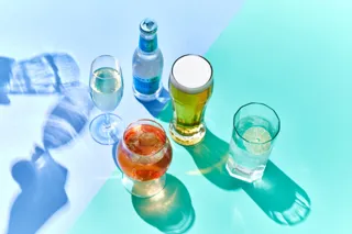 今年の夏は、もっと自由に、もっと楽しく！みんなで楽しめるビアプラン『 -We are 飲みトモ！スマドリでええねん！-』をホテルニューオータニ博多で提供