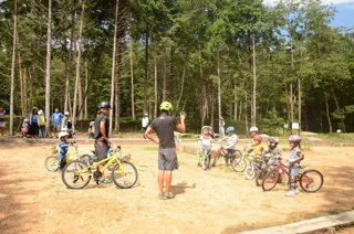 プロライダーによるレクチャー「自転車安全スキル教室」参加者募集｜国営アルプスあづみの公園【大町・松川地区】