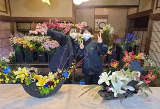お花を学ぶ専門学生が新潟市「いくとぴあ食花」イルミネーション装飾を担当!