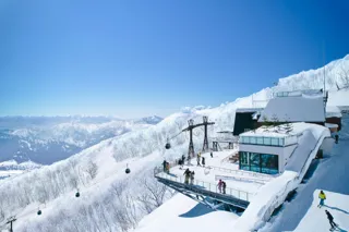 【トマム】ゴンドラでしか行けない、標高1,088mの山で冬の絶景を楽しむ「霧氷テラス」2025年12月1日から営業開始
