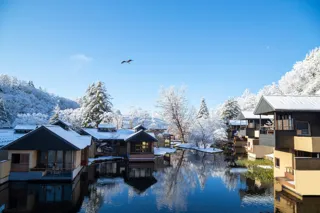 【星のや軽井沢】心身温まる冬の温泉滞在を提供開始