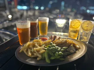 水辺で乾杯！都市型ビアガーデンがこの夏、中之島GATEサウスピアに誕生！