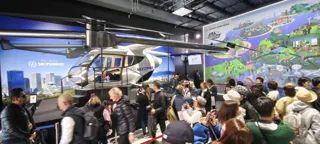 大阪・関西万博の展示施設「空飛ぶクルマ ステーション」、空飛ぶクルマ【SKYDRIVE】フルスケールモックの搭乗体験者２万人突破！