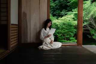 京都・祇園「西来院」初の夏季特別公開・期間限定OPENの『手紙茶寮 「のこす。」』にて、和菓子「本蕨 抹茶」をご提供しております。