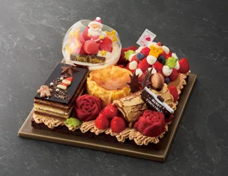 【名古屋タカシマヤ】色んなケーキが一堂に楽しめる夢の“欲張りケーキ”が初登場!「クリスマスケーキ」ご予約承りスタート