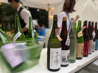 日本酒ファン必見！50社以上のお酒やドリンクを楽しめる20%オフ飲み比べチケット 本日より売切れ御免の限定販売