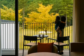 ［1日２組限定＆新館確約］信州づくしの客室内ミニバー、発酵エキス配合フェイスマスク＆ホテルオリジナル手ぬぐい付きでおこもりリトリート〈選べる朝食セット〉｜ANA ホリデイ・インリゾート信濃大町くろよん