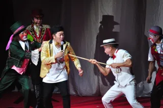 ポップサーカスが13年ぶりの凱旋となる大阪での公演にて開幕