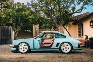 シンガー・ヴィークル・デザイン Porsche 911 Carrera Coupe Reimagined by Singer ジャパンデビュー