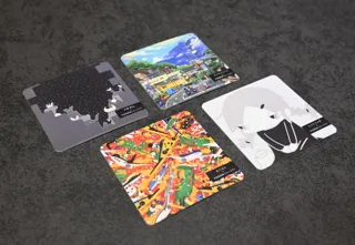 【YUGEN Gallery FUKUOKA】九州発・注目アーティストが集うグループ展「Daily Fables」開催中!ノベルティ&グッズのご案内!