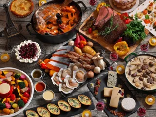 【ANAクラウンプラザホテル成田】フレンチをカジュアルに楽しめるフレンチビストロビュッフェと少しダークで可愛いらしいハロウィンアフタヌーンティーを2025年9月1日(月)より開催。