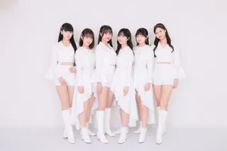 サクラグラデュエーション、新衣装が完成！　名古屋モード学園とのコラボで生まれた「セイシュンノカケラ」