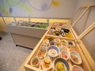 九州の“おいしい”が集結　ダイニングカフェ チグサ「選べる御膳ランチ・おばんざい＆サラダブッフェ」フェア開催