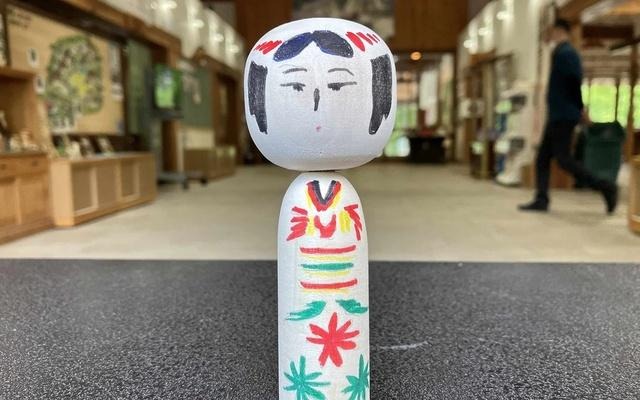 家族でできる！こけし、ヨーヨー絵付け体験