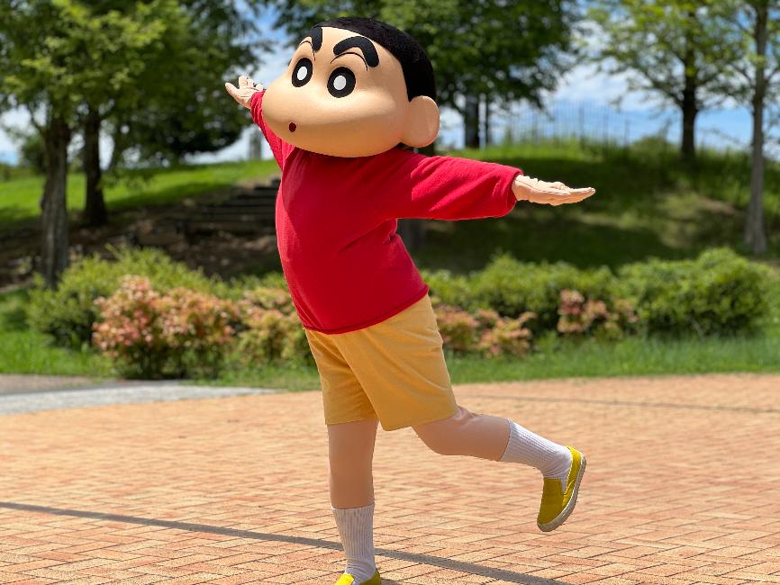 ニジゲンノモリ「クレヨンしんちゃんアドベンチャーパーク」 映画連動企画『アワジ ダンスフェスティバルinニジゲンノモリ』9月の土日祝日限定でしんちゃんと一緒に！