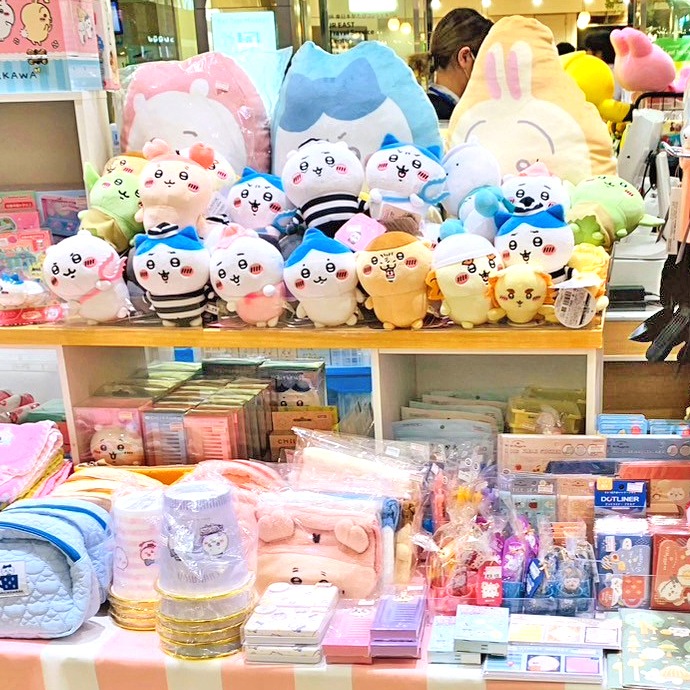 キャラクターグッズの専門店【ラフラフ】POP-UP
